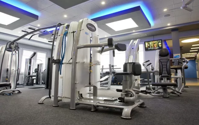 Saturn Fitness Centrum - Warszawa