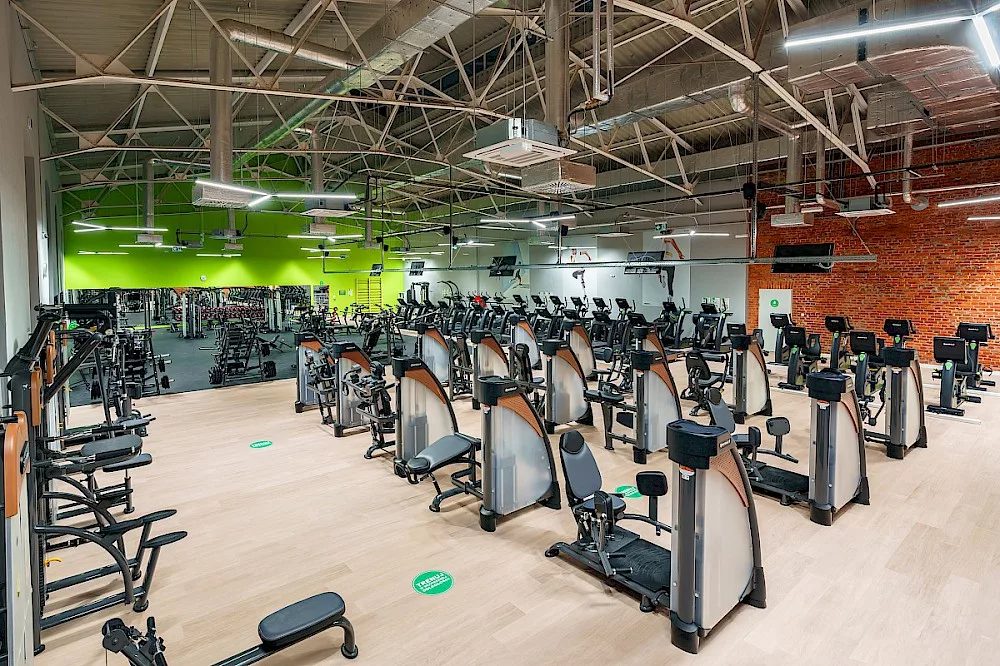 Tworzenie wyjątkowej atmosfery w klubie fitness: Klucz do lojalności klientów