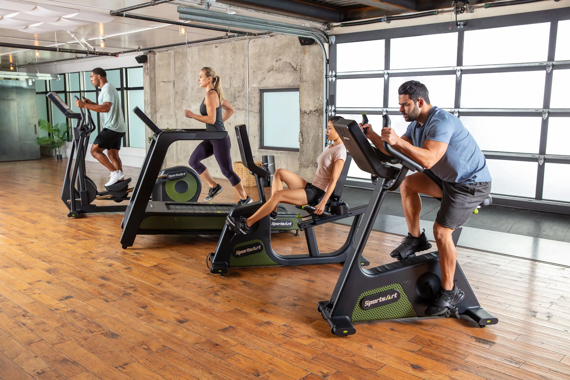 SportsArt Fitness ECO-POWR™ - kluby fitness