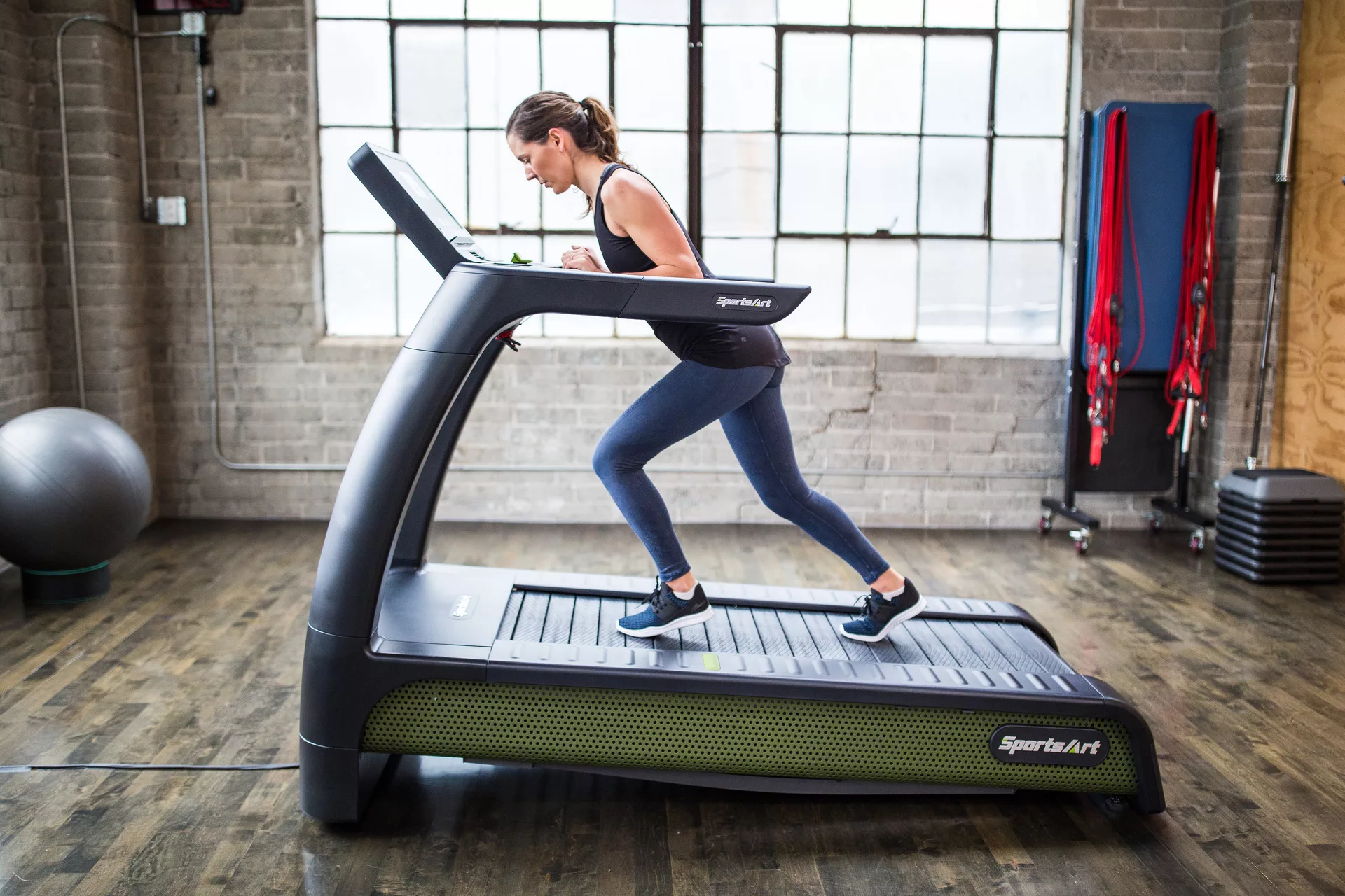 G690 Verde - Bieżnia